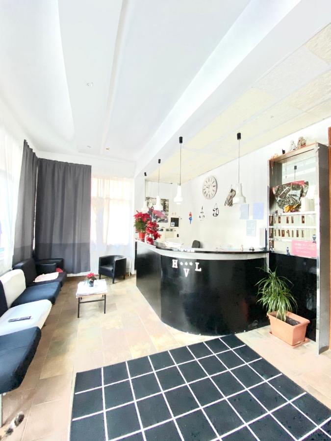 Hotel Villa Lorena Rimini Exterior photo